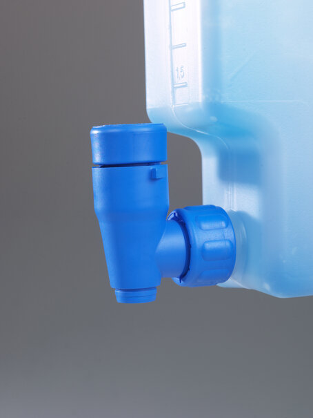 Compact space-saving set