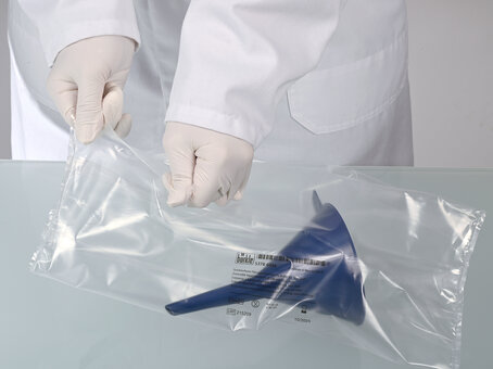 Embudo detectable para líquidos