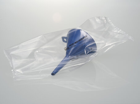 Embudo detectable para líquidos