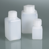 Прямоугольная бутыль с узким горлышком, квадратное основание